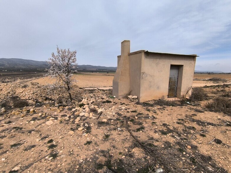 Land in Alicante, Alicante for sale - Primary Photo - Image 3 of 9
