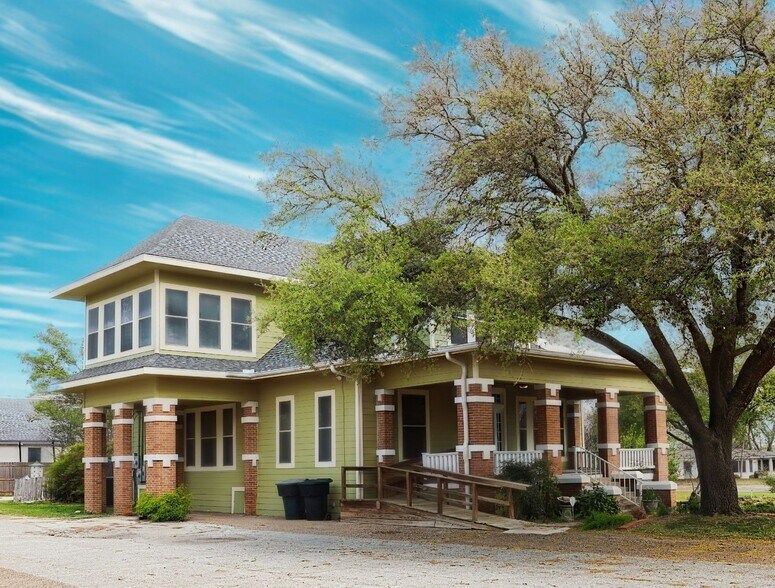 802 S 37th St, Temple, TX à vendre - Photo du bâtiment - Image 3 de 17