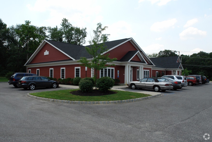2C Eastwick Dr, Gibbsboro, NJ for sale - Building Photo - Image 2 of 2