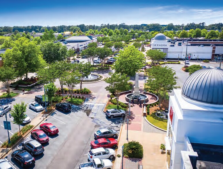 7274 EastChase Pky, Montgomery, AL à louer - Photo du bâtiment - Image 2 de 21