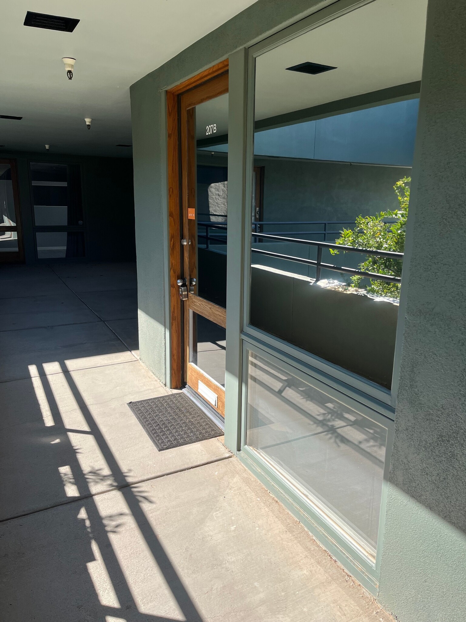 7633 E Acoma Dr, Scottsdale, AZ for lease Building Photo- Image 1 of 4