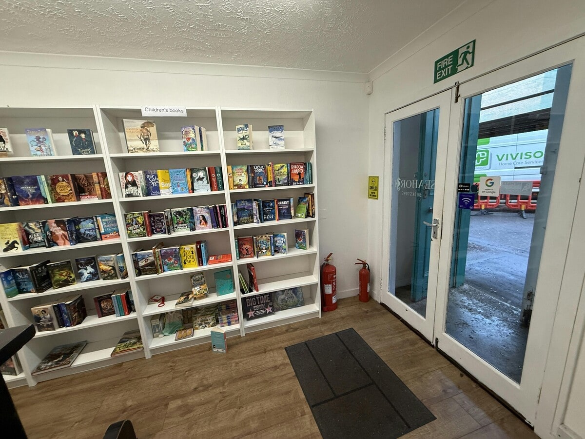 Harbour Rd, Ardrossan, NAY KA22 8BY - Unité Retail Unit -  - Photo intérieure - Image 2 of 3