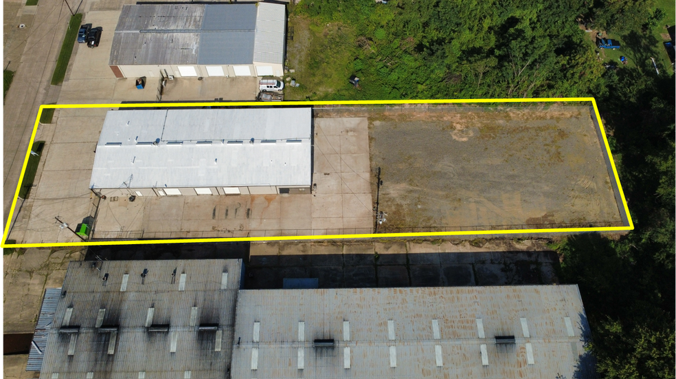 509 W 67th St, Shreveport, LA for lease - Building Photo - Image 2 of 9