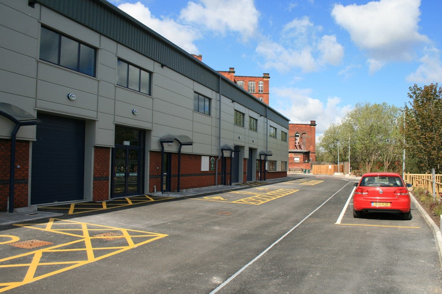 Park Rd, Dukinfield for sale - Primary Photo - Image 1 of 1