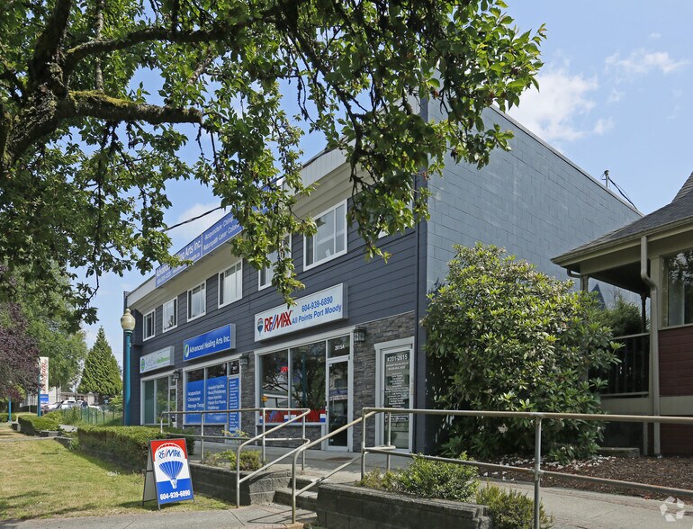 2615-2619 St. Johns St, Port Moody, BC à vendre - Photo principale - Image 1 de 1