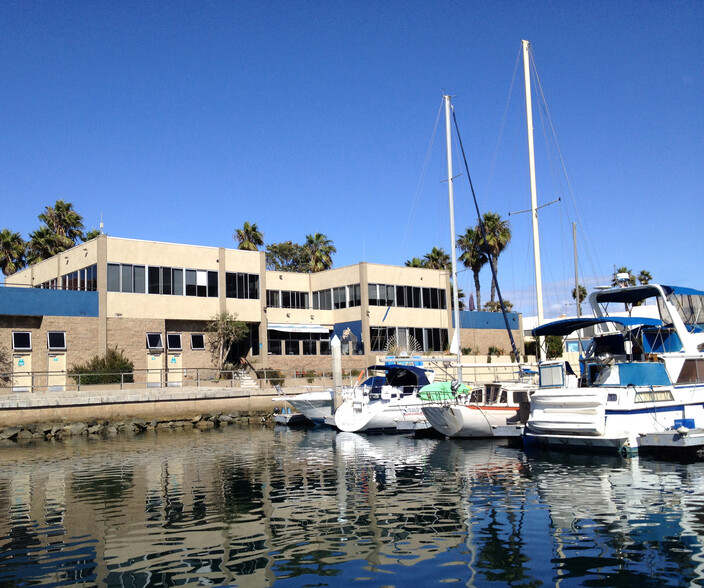 210-212 Yacht Club way, Redondo Beach, CA for lease - Building Photo - Image 1 of 5