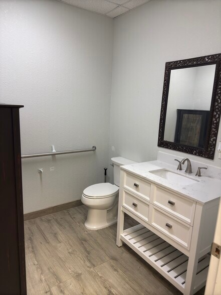 17880 Toledo Blade Blvd, Port Charlotte, FL à louer - Photo intérieure - Image 3 de 17