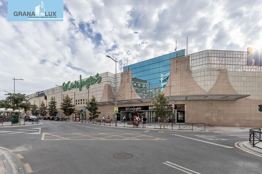 Retail in Granada, Granada for sale - Building Photo - Image 1 of 18