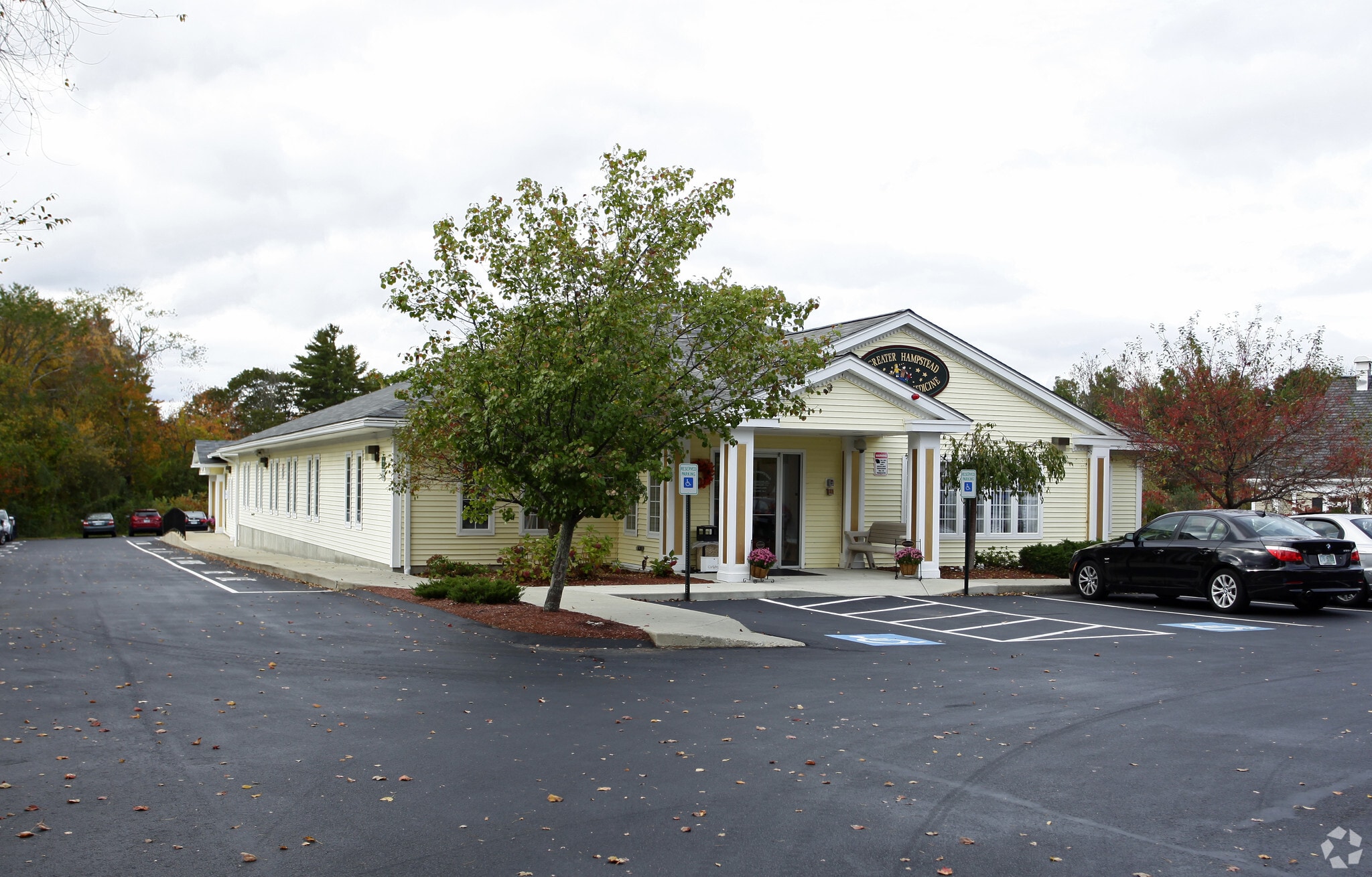 207 Stage Rd, Hampstead, NH for lease Primary Photo- Image 1 of 41