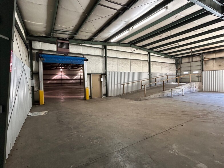 480 Valley Road, Corydon, IN à louer - Photo du bâtiment - Image 2 de 16