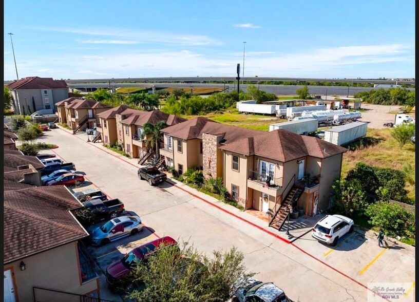 327 Couch St, Olmito, TX for sale - Building Photo - Image 1 of 8