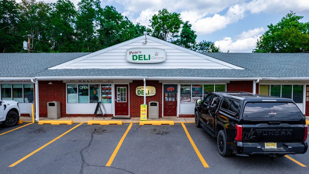 1280 Yardville Allentown Rd, Allentown, NJ for sale - Building Photo - Image 3 of 10