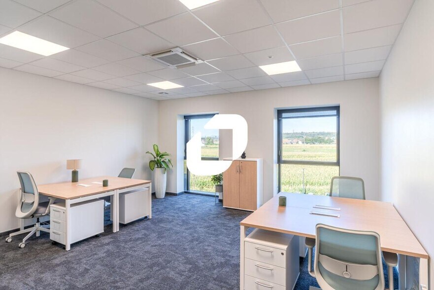 7 A Rue De Lisbonne, Schiltigheim for lease - Interior Photo - Image 3 of 13