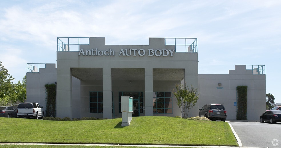 1401 Verne Roberts Cir, Antioch, CA for sale - Primary Photo - Image 1 of 2