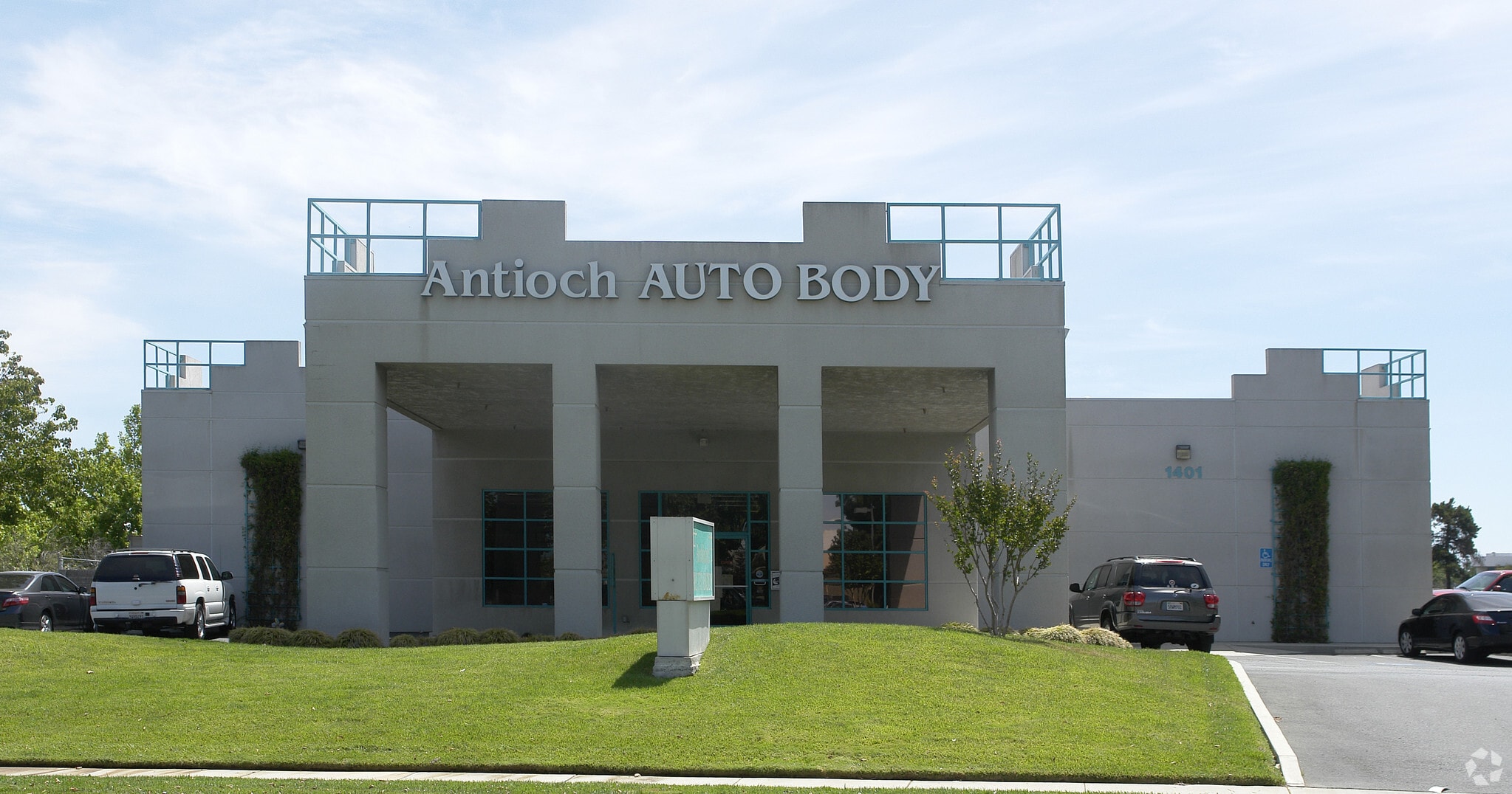 1401 Verne Roberts Cir, Antioch, CA à vendre Photo principale- Image 1 de 3