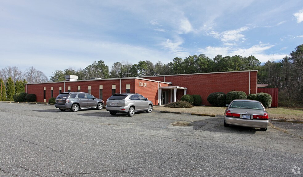 249 Trakas Blvd, Gastonia, NC à vendre - Photo principale - Image 1 de 12