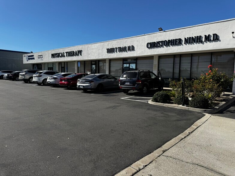 15191 Beach Blvd, Westminster, CA à louer - Photo du bâtiment - Image 3 de 8