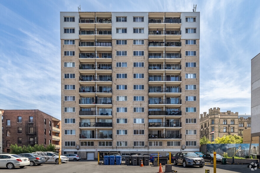 201 Mcleod St, Ottawa, ON for lease - Building Photo - Image 2 of 3