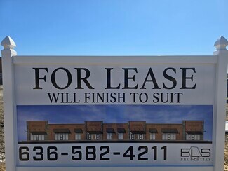 Plus de détails pour 1752 Denmark Rd, Union, MO - Bureau/Commerce de détail à louer