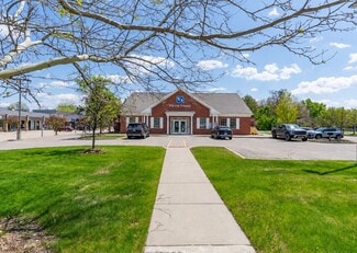 Plus de détails pour 3754 Rochester Rd, Troy, MI - Commerce de détail à louer