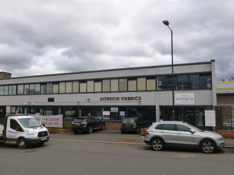 Oxgate Ln, London for lease Primary Photo- Image 1 of 3