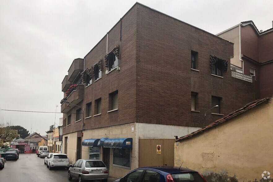 Plaza San Juan, 8, Mejorada del Campo, Madrid à louer - Photo du bâtiment - Image 2 de 2