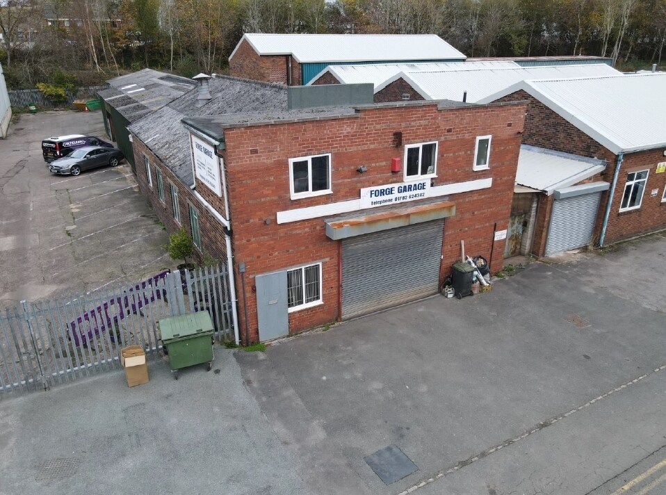 7 Stonewall Pl, Newcastle for lease Primary Photo- Image 1 of 6