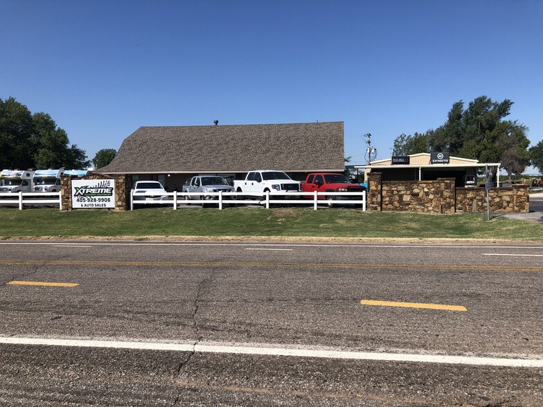 746 W Interstate Dr, Goldsby, OK à vendre - Photo du bâtiment - Image 1 de 1