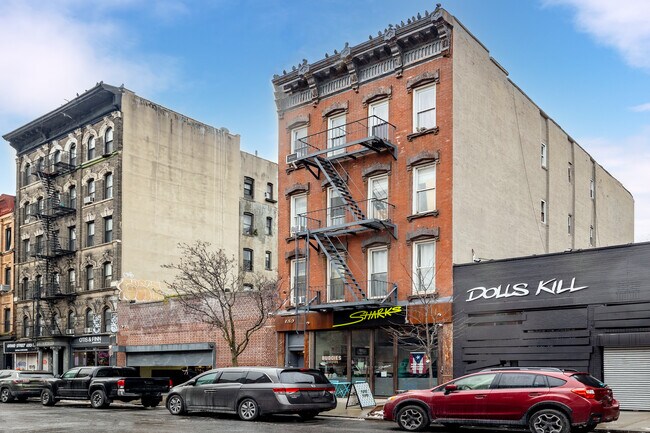 More details for 150 Grand St, Brooklyn, NY - Retail for Lease