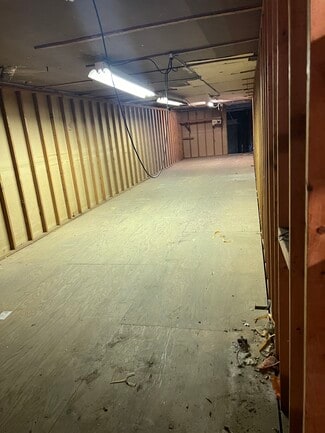 Plus de détails pour 6140-6160 Yocum St, Philadelphia, PA - Local d'activités à louer