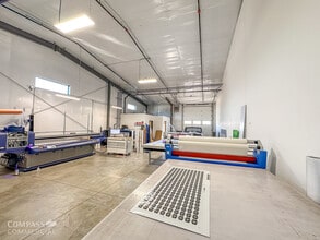 909 NE 7th St, Redmond, OR for lease Interior Photo- Image 2 of 5