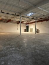 1274 N Grove St, Anaheim, CA for lease Interior Photo- Image 2 of 17
