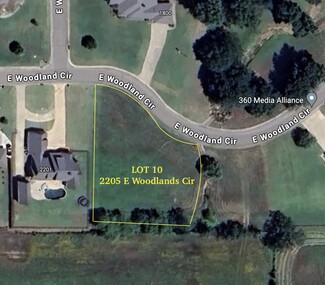 Plus de détails pour 2205 Woodland Cir, Muskogee, OK - Terrain à vendre