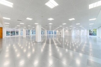 10 Chiswell St, Londres à louer Photo intérieure- Image 2 de 2