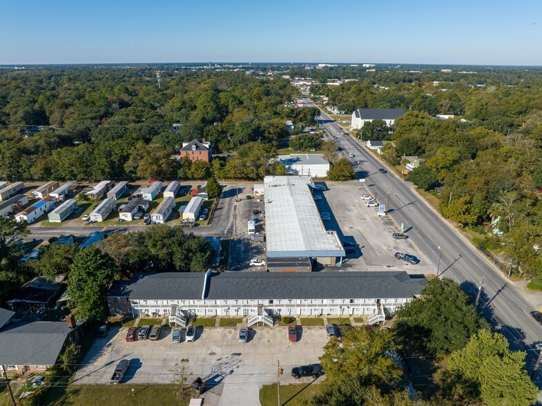 1441 Remount Rd, Charleston, SC for sale - Building Photo - Image 3 of 6