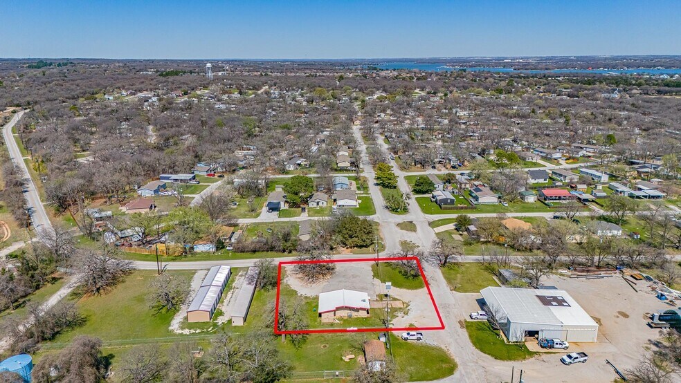 1300 Liberty School Rd, Azle, TX à vendre - Photo du bâtiment - Image 3 de 29