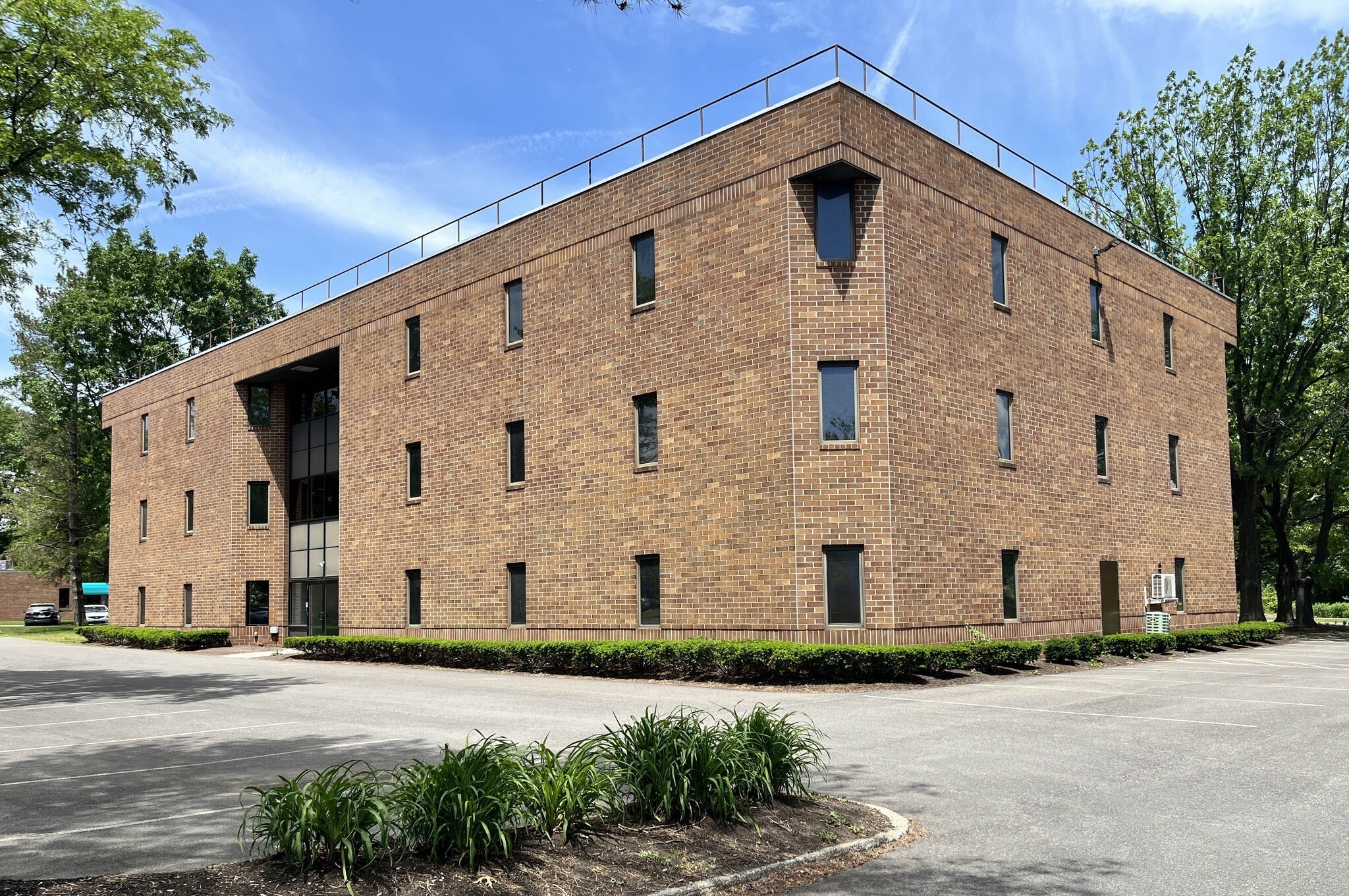 26 Computer Dr W, Albany, NY for lease Building Photo- Image 1 of 7