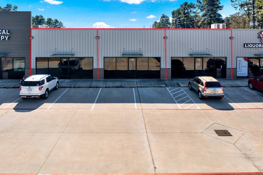11709 Boudreaux Rd, Tomball, TX à louer - Photo du bâtiment - Image 3 de 15