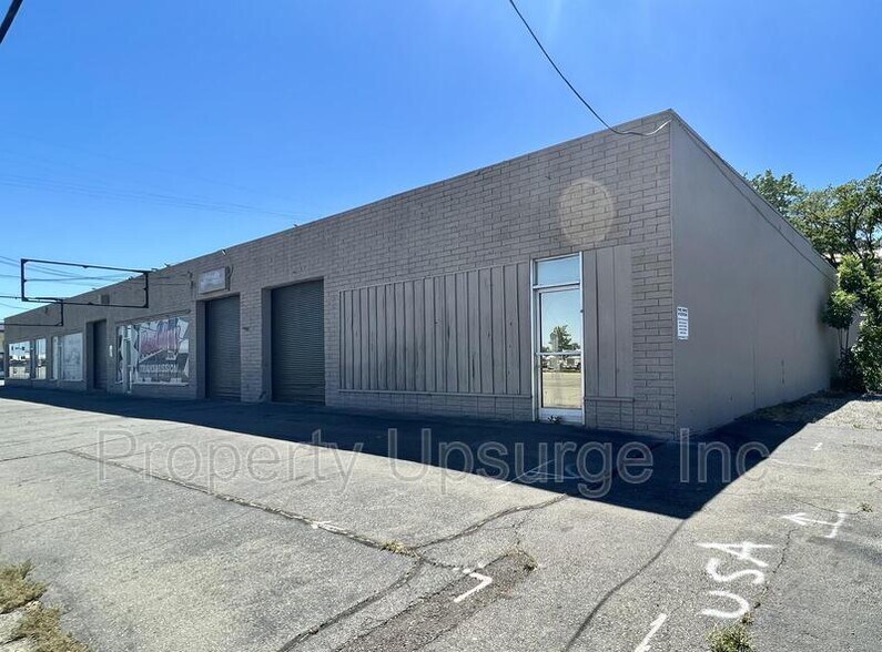 3390-3424 S Market St, Redding, CA for lease - Building Photo - Image 1 of 10