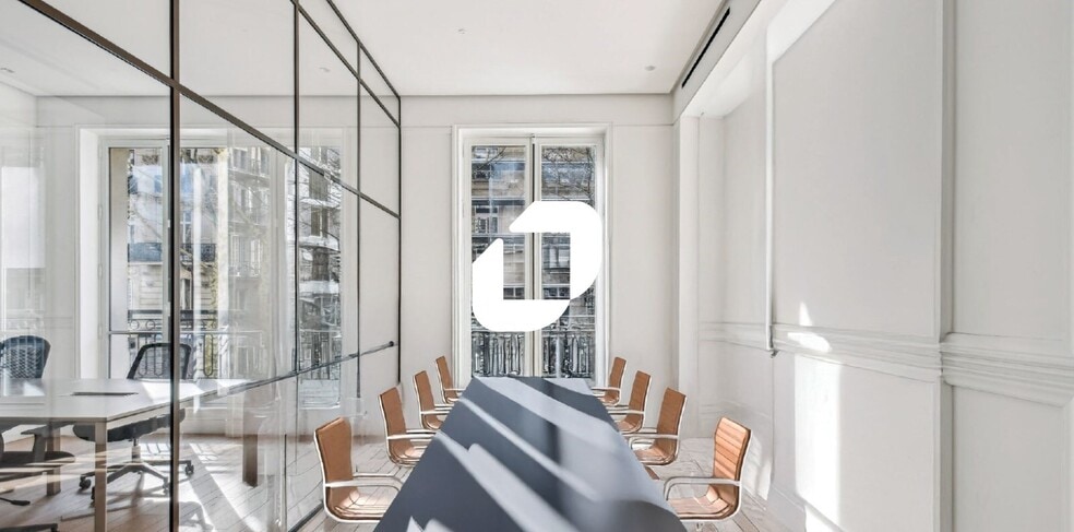 14 Avenue Franklin D. Roosevelt, Paris for lease - Interior Photo - Image 1 of 5