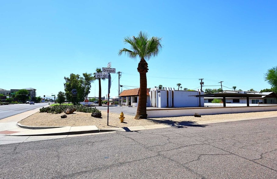 5230 N 16th St, Phoenix, AZ for sale - Building Photo - Image 3 of 11