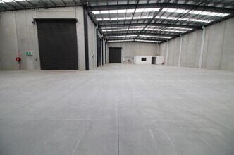 41 Volk Rd, Cranbourne West for lease Interior Photo- Image 1 of 6