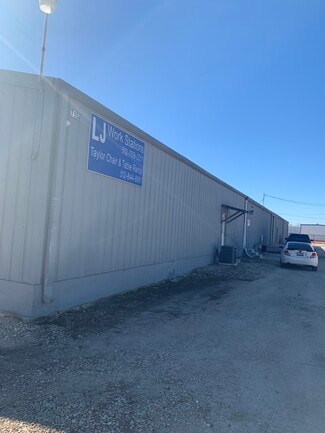 Plus de détails pour 713 W 2nd St, Taylor, TX - Industriel à louer