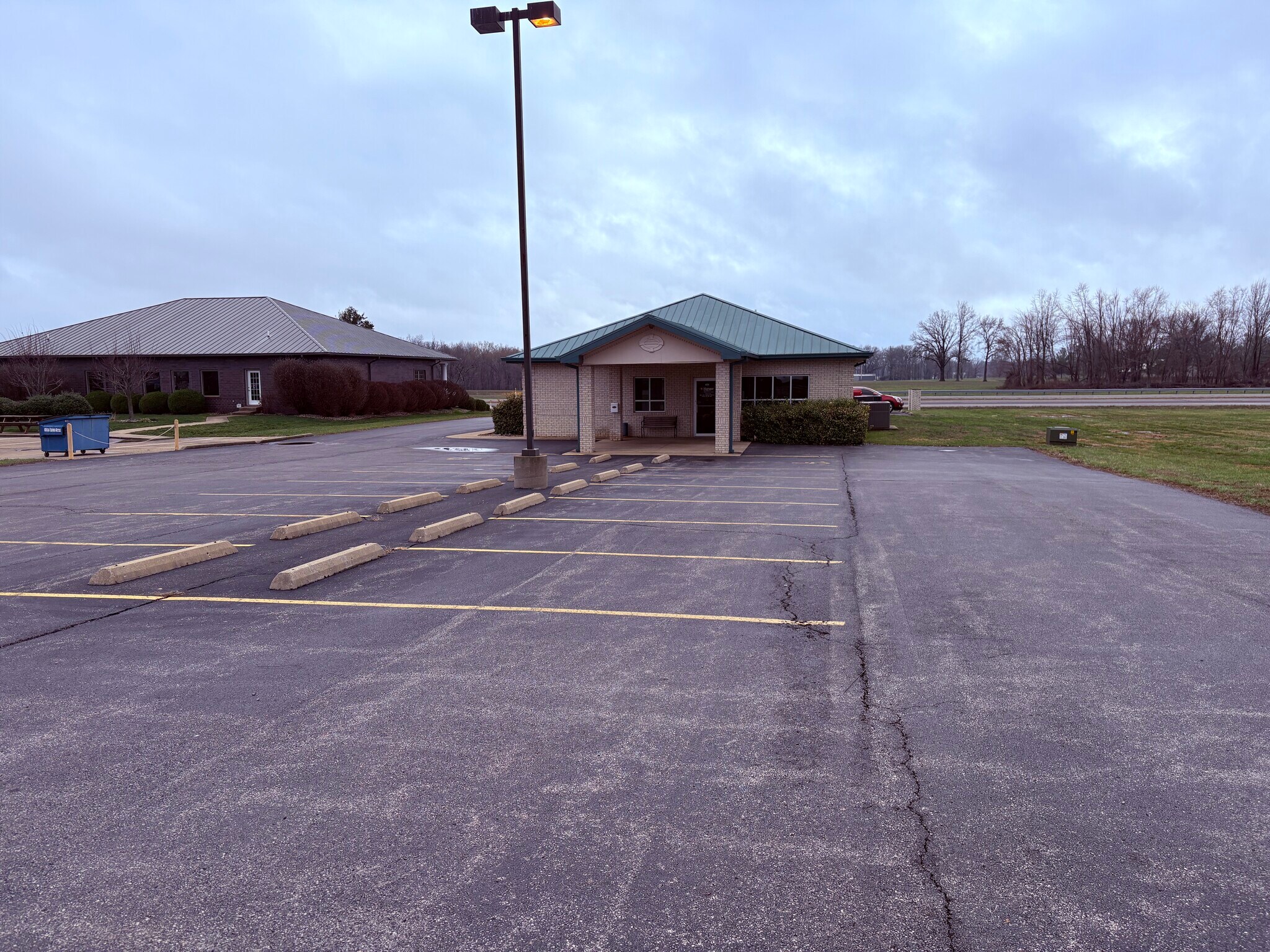 404 Rushing Dr, Herrin, IL for sale Building Photo- Image 1 of 14