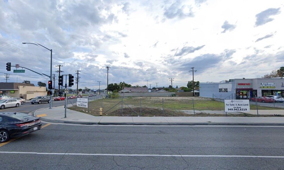 305 Foothill Blvd, Rialto, CA for lease - Aerial - Image 3 of 4