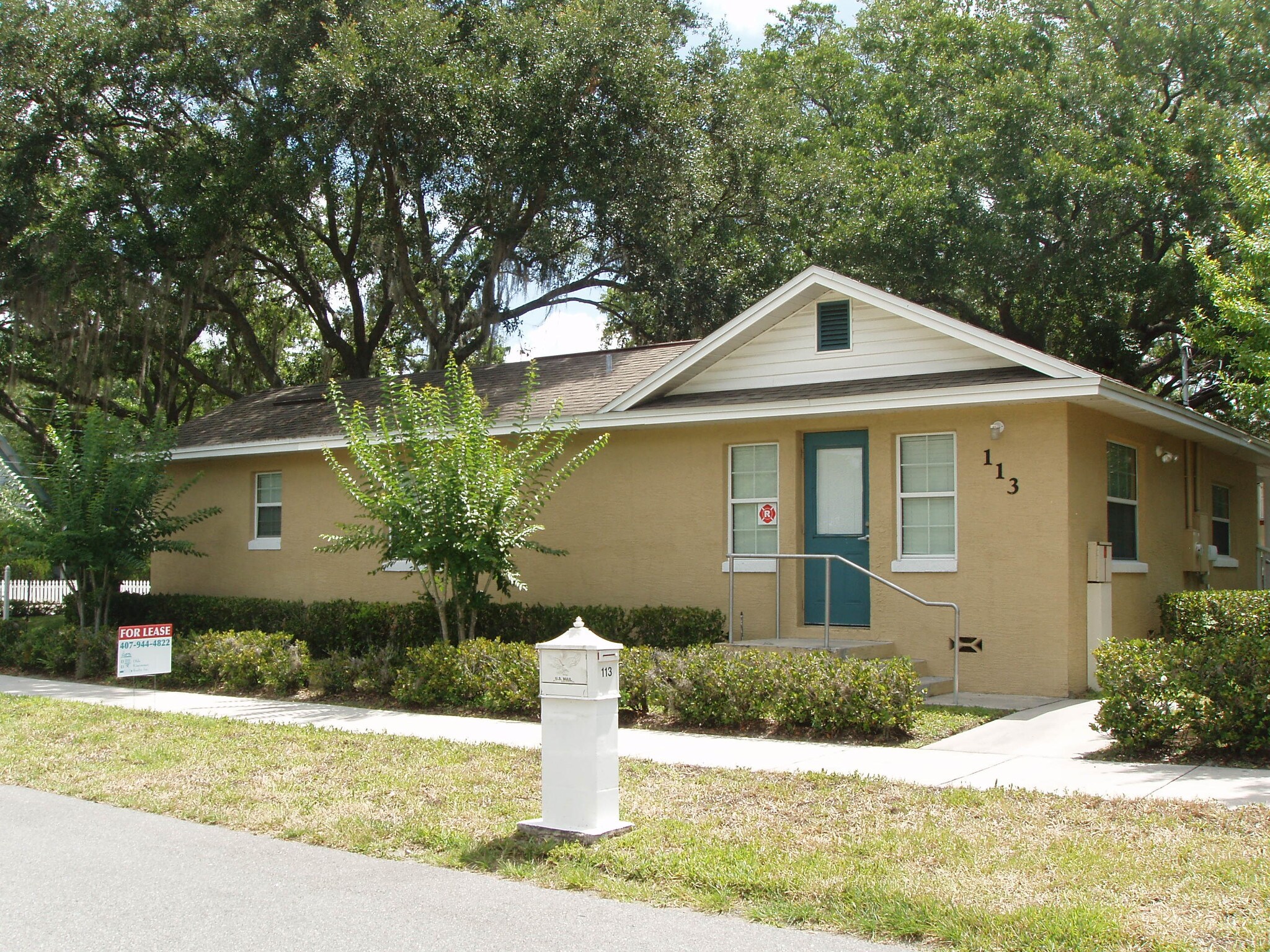113 N Dillingham Ave, Kissimmee, FL à louer Photo du bâtiment- Image 1 de 13