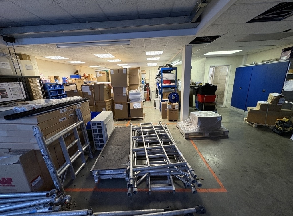 25 Ensign Way, Southampton for lease Interior Photo- Image 1 of 5