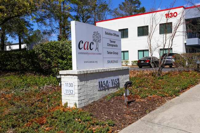 Plus de détails pour 1132 Hightower Trl, Atlanta, GA - Bureau à vendre