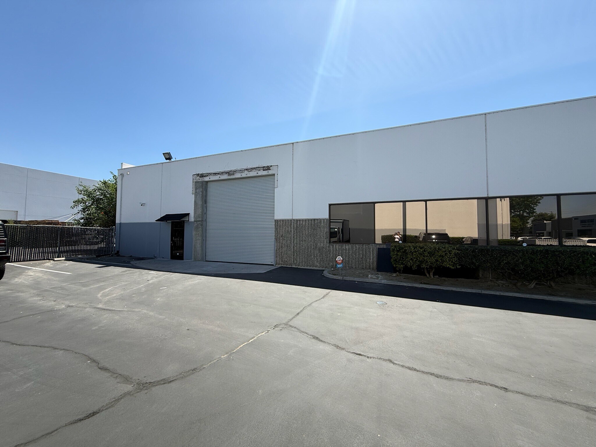 4214 E La Palma Ave, Anaheim, CA for lease Primary Photo- Image 1 of 4