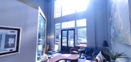 341 3rd St, Macon-Bibb, GA for sale Interior Photo- Image 2 of 16